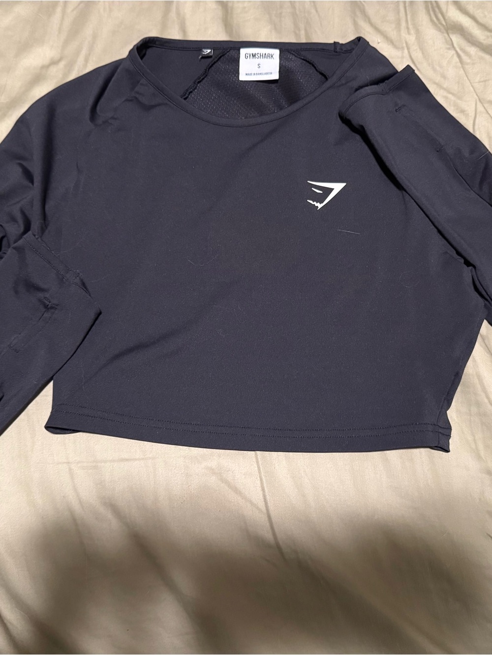 Gymshark Black Long-Sleeve Cropped Workout Top